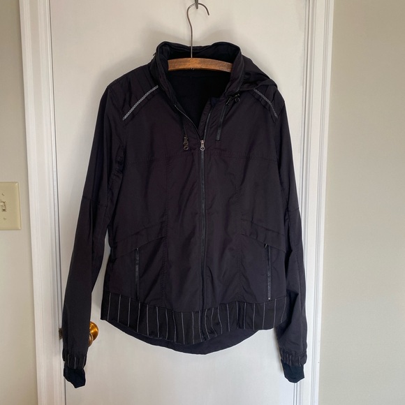 Lululemon Running Jacket - Picture 2 of 9